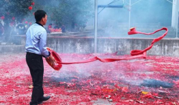 放鞭炮视频,放鞭炮视频精彩瞬间回顾